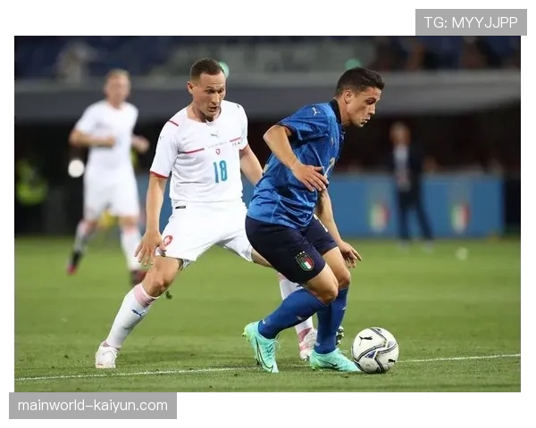 利兹联控球率射门次数占优却难破门 进攻终结能力亟待改善